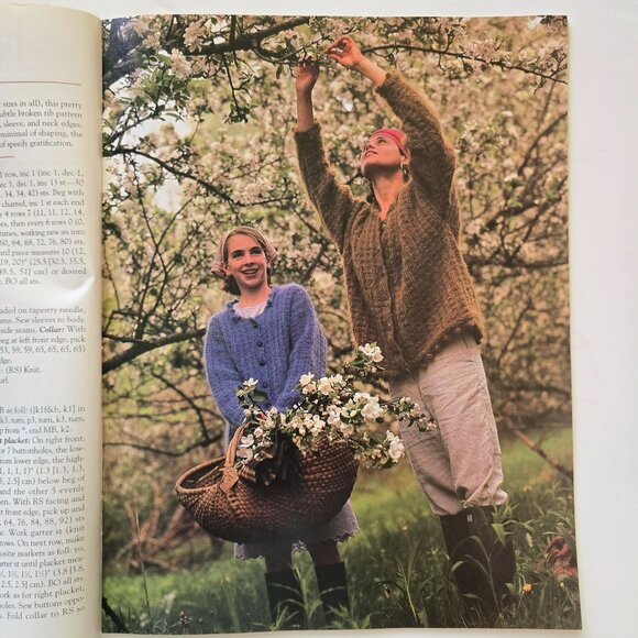 Interweave Knits fFall 2000 The Luxury Of Alpaca - Picture 9 of 13